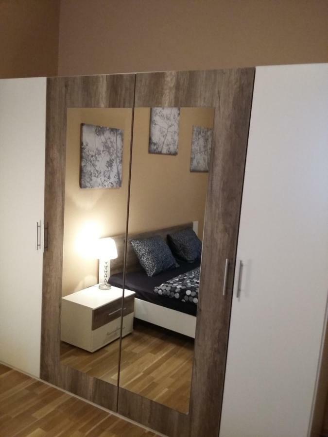 Angel Apartment Nr 4 Near To The Center Praga Esterno foto